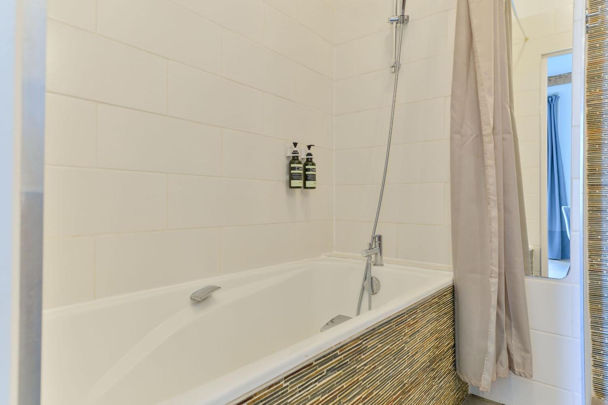 Apartament Les Jardins Du Gourguillon Lyon Zewnętrze zdjęcie